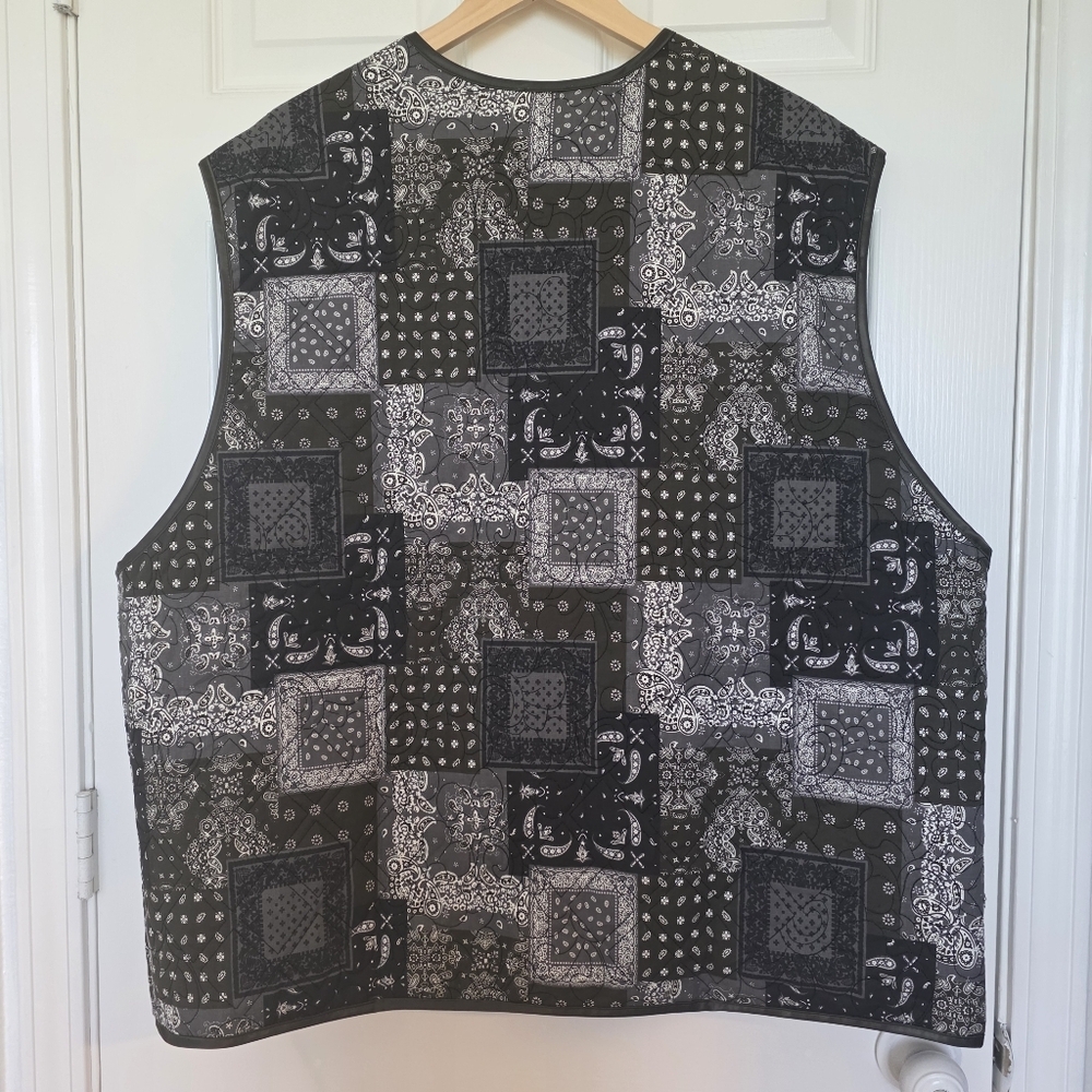 POL OVERSIZED Boho Style Patchwork Bandana Quilted Reversible Vest Front Zipper - Picture 9 of 16